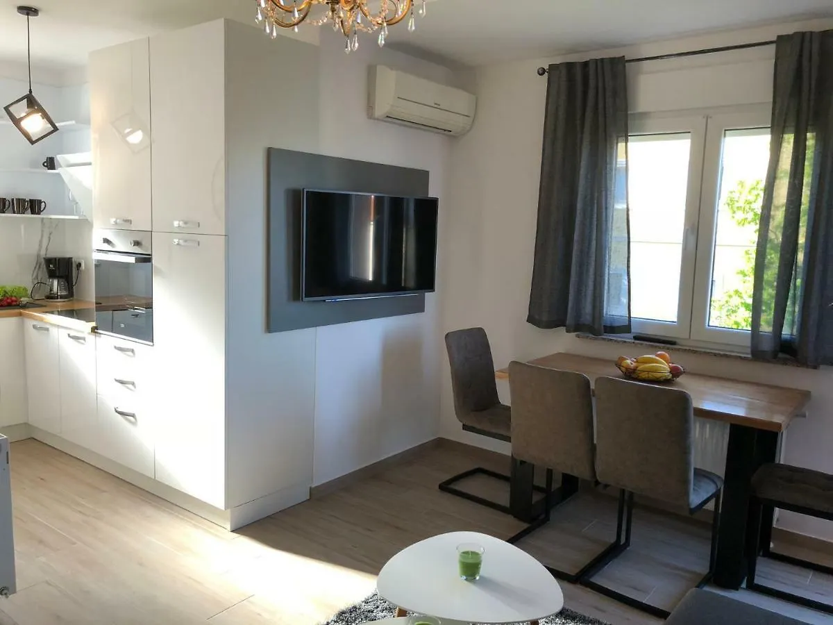 Apartmani Ucka Opatija 0*,  Kroatien